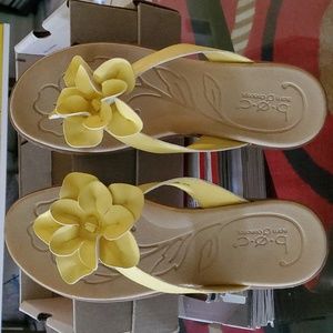 Womens sandals